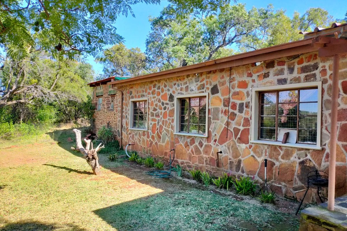 Farm For Sale In Swartruggens - Photo 4