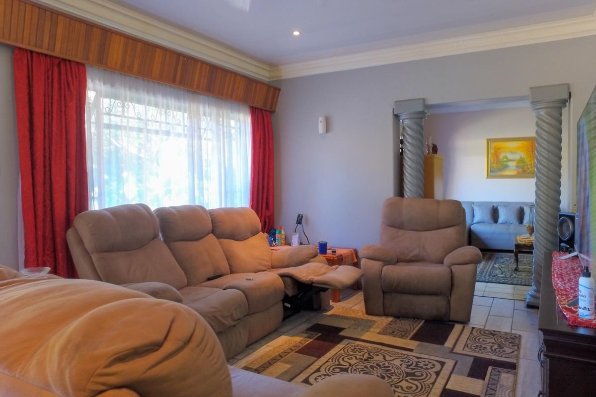 House For Sale In Rustenburg - Photo 5