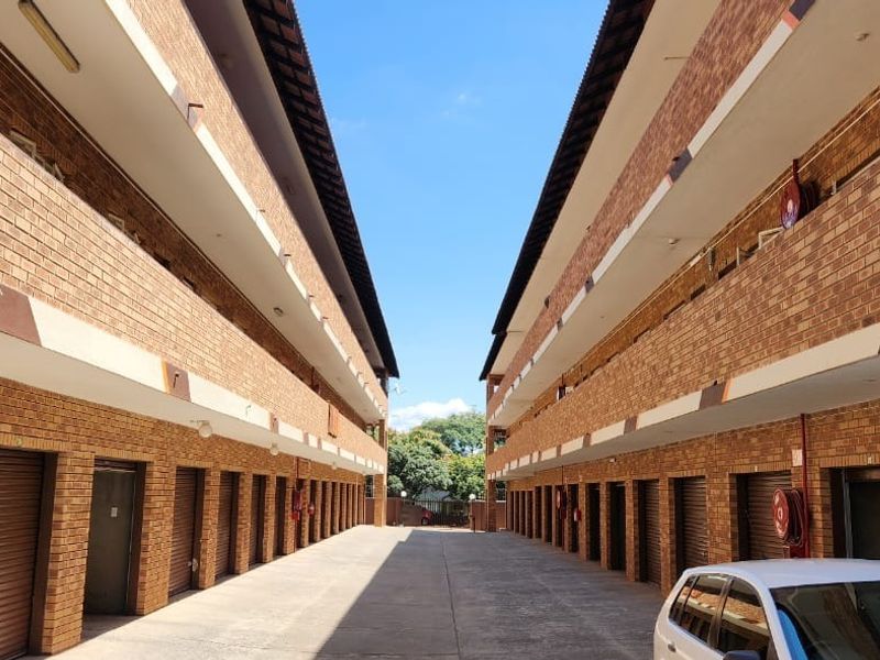 Apartment For Sale In Rustenburg - Photo 2