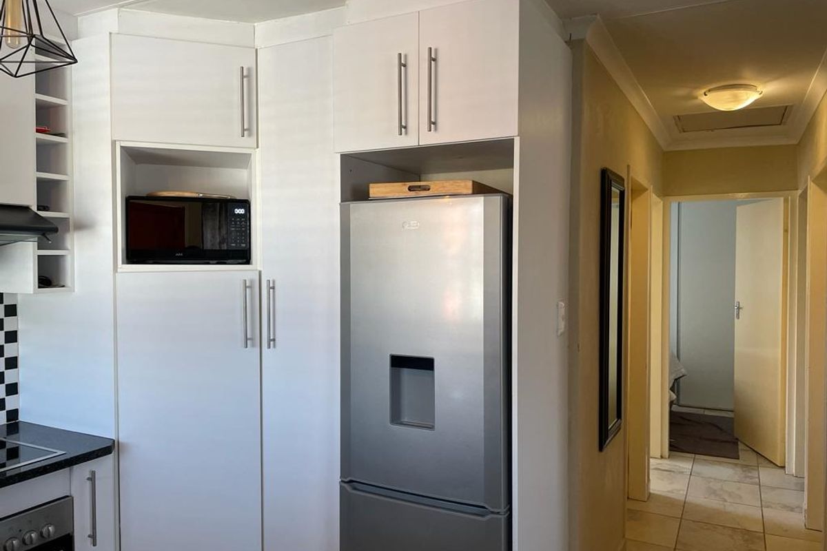 House Pending Sale In Rustenburg - Photo 5