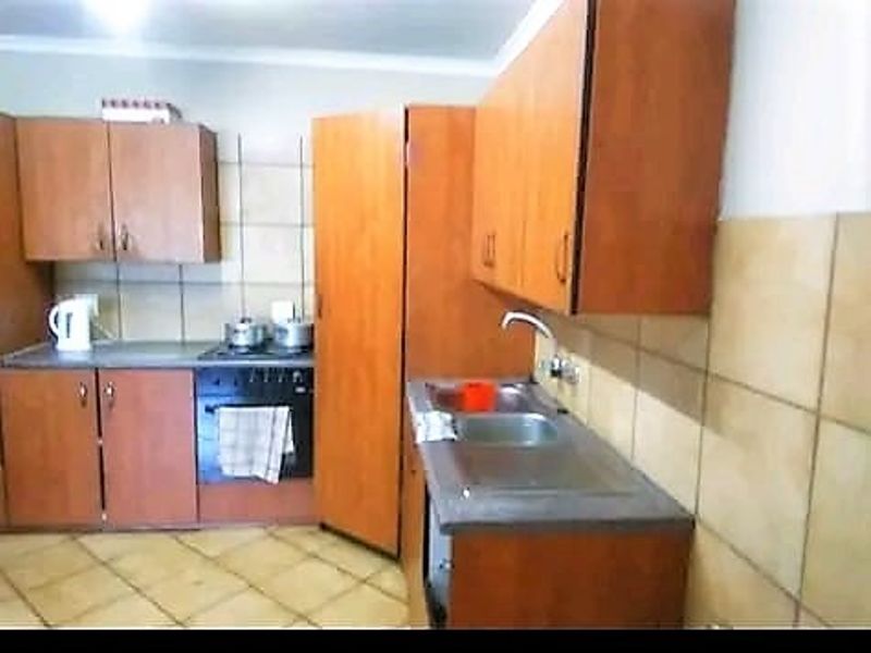 Apartment For Sale In Rustenburg - Photo 5