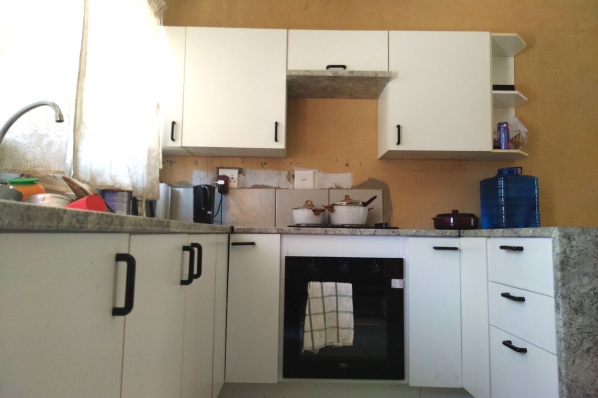 Townhouse For Sale In Rustenburg - Photo 3