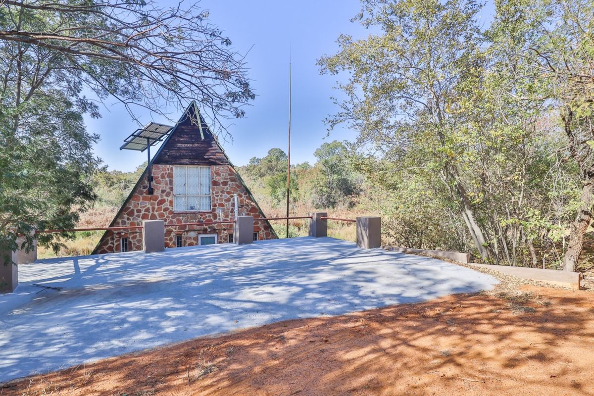 Unique Four Bedroom  100 m2 House for Sale in Utopia Nature Estate - Photo 3