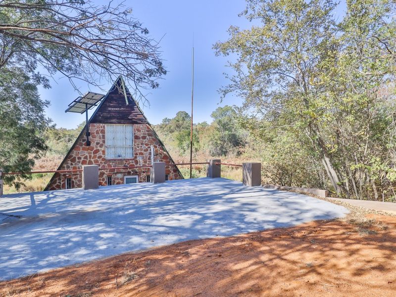 Unique Four Bedroom  100 m2 House for Sale in Utopia Nature Estate - Photo 3