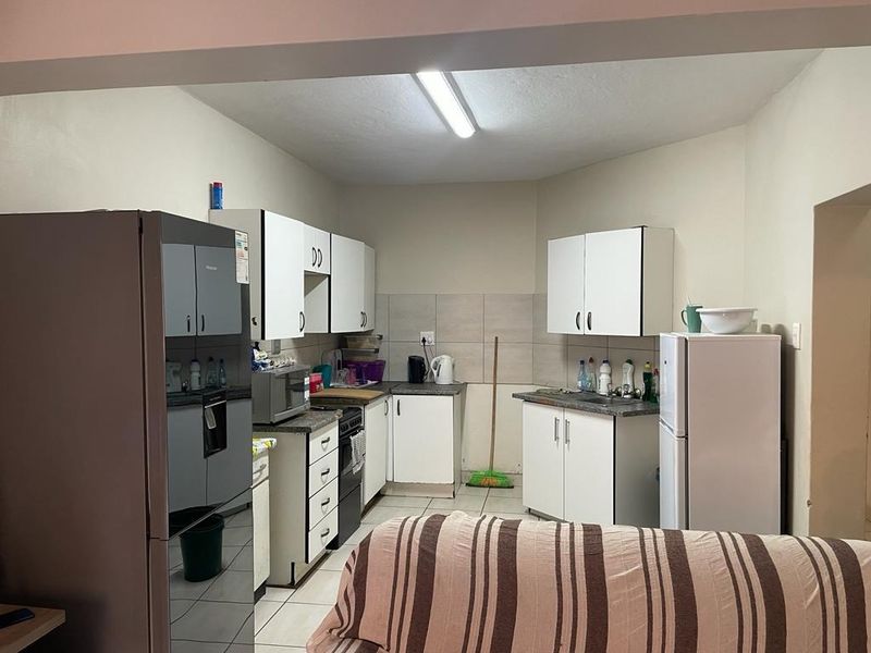 Apartment For Sale In Rustenburg - Photo 4