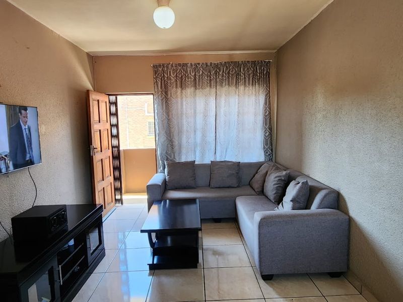Apartment For Sale In Rustenburg - Photo 3