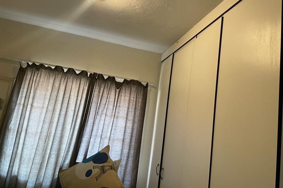 Apartment For Sale In Rustenburg - Photo 4