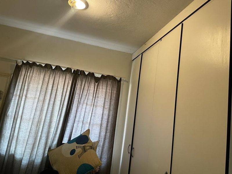 Apartment For Sale In Rustenburg - Photo 4