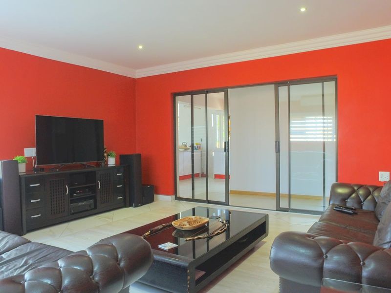 House For Sale In Rustenburg - Photo 10