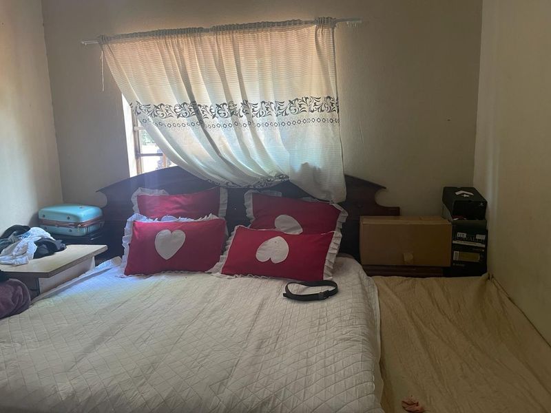 Apartment For Sale In Rustenburg - Photo 7