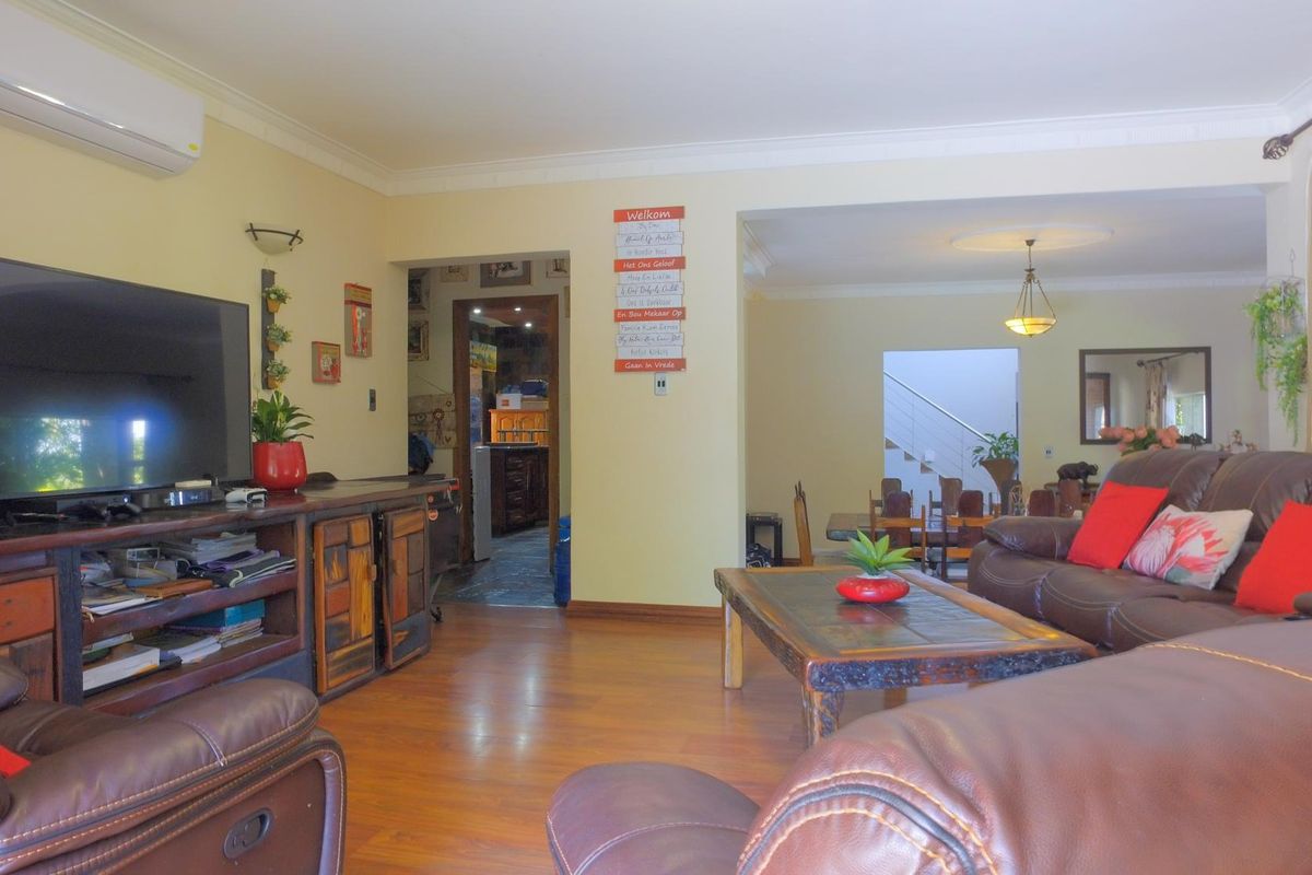 House For Sale In Rustenburg - Photo 4