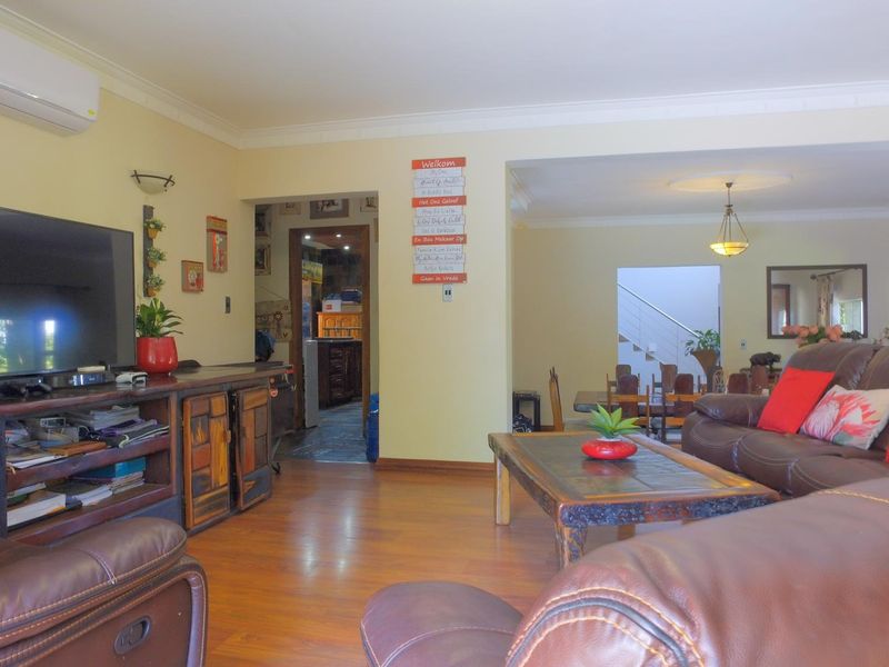 House For Sale In Rustenburg - Photo 4