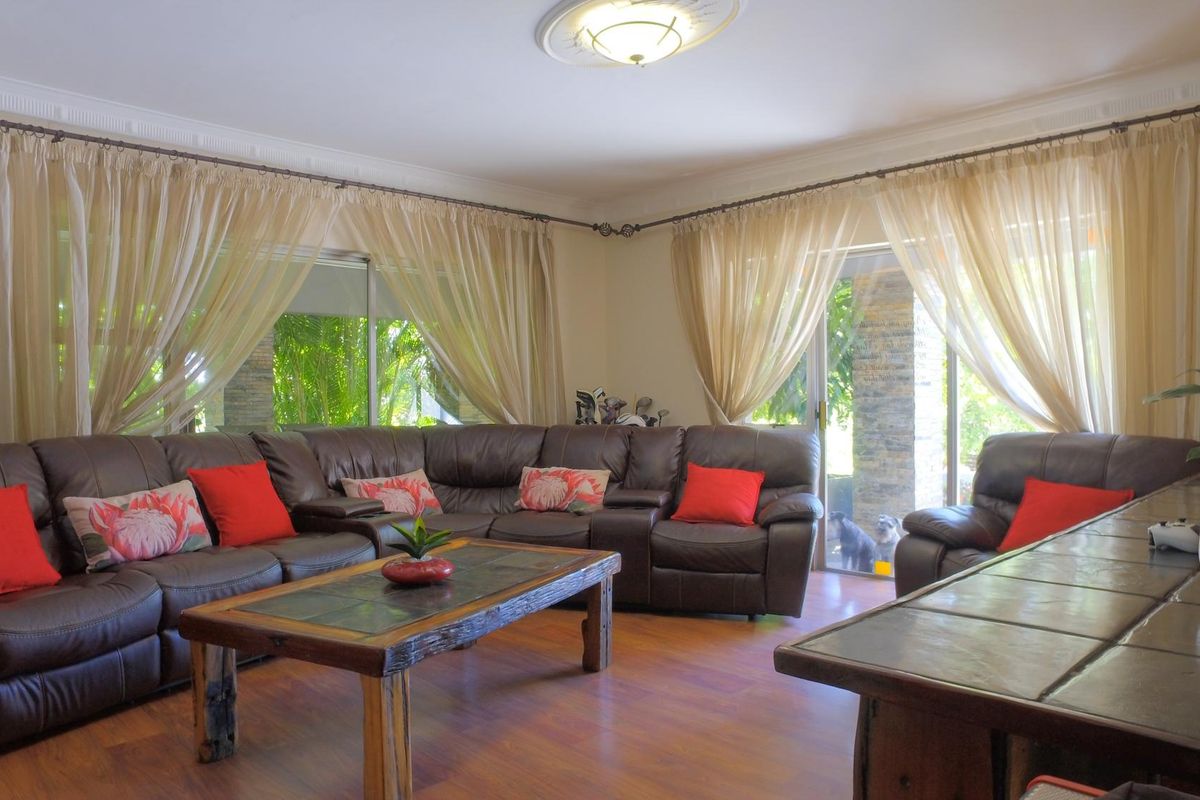 House For Sale In Rustenburg - Photo 5