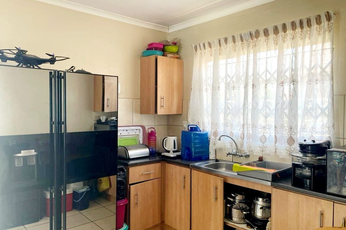 House For Sale In Rustenburg - Photo 2