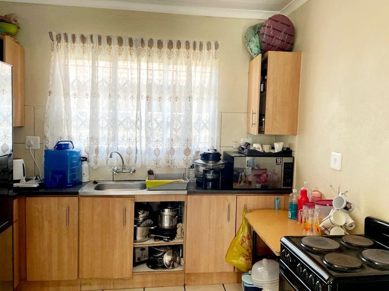 House For Sale In Rustenburg - Photo 3