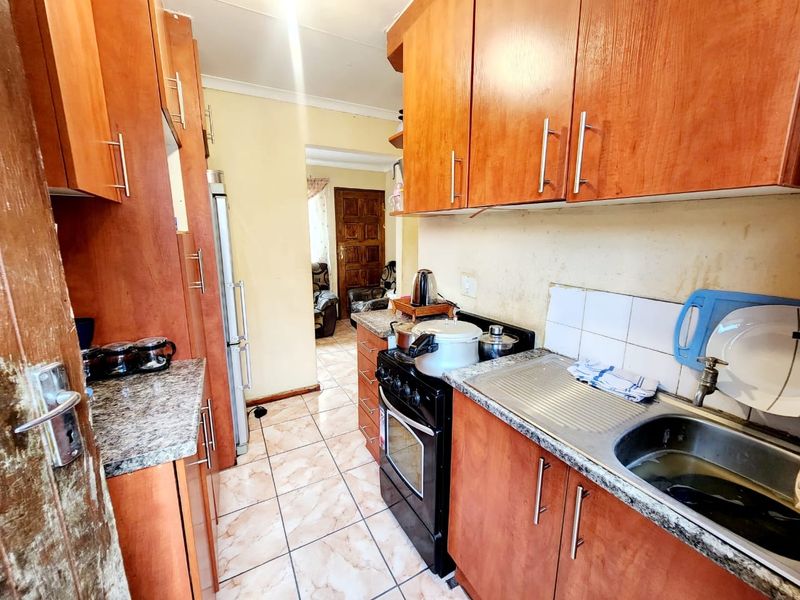 House For Sale In Rustenburg - Photo 5