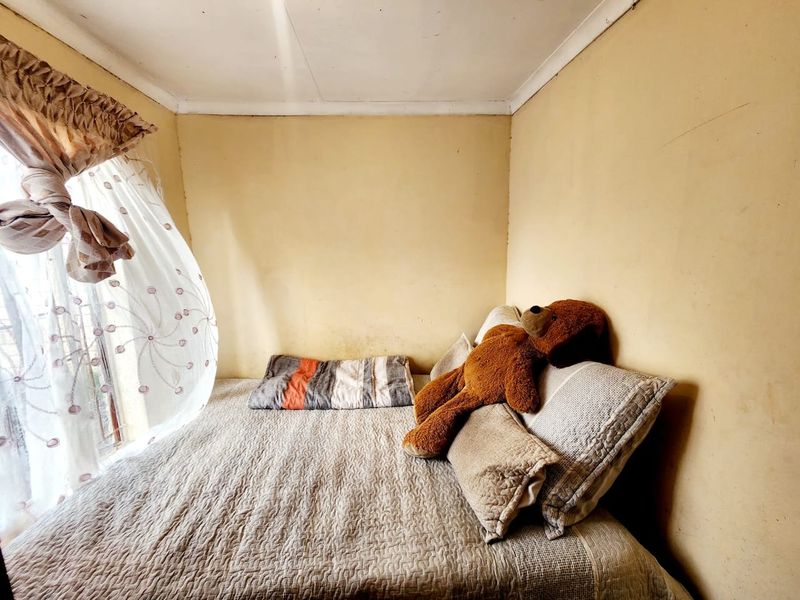 House For Sale In Rustenburg - Photo 10