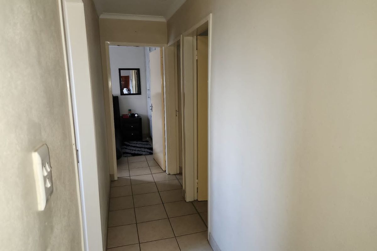 House For Sale In Rustenburg - Photo 3