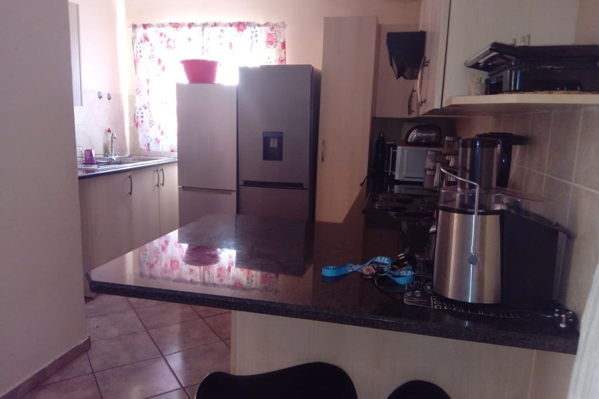 House For Sale In Northam - Photo 3