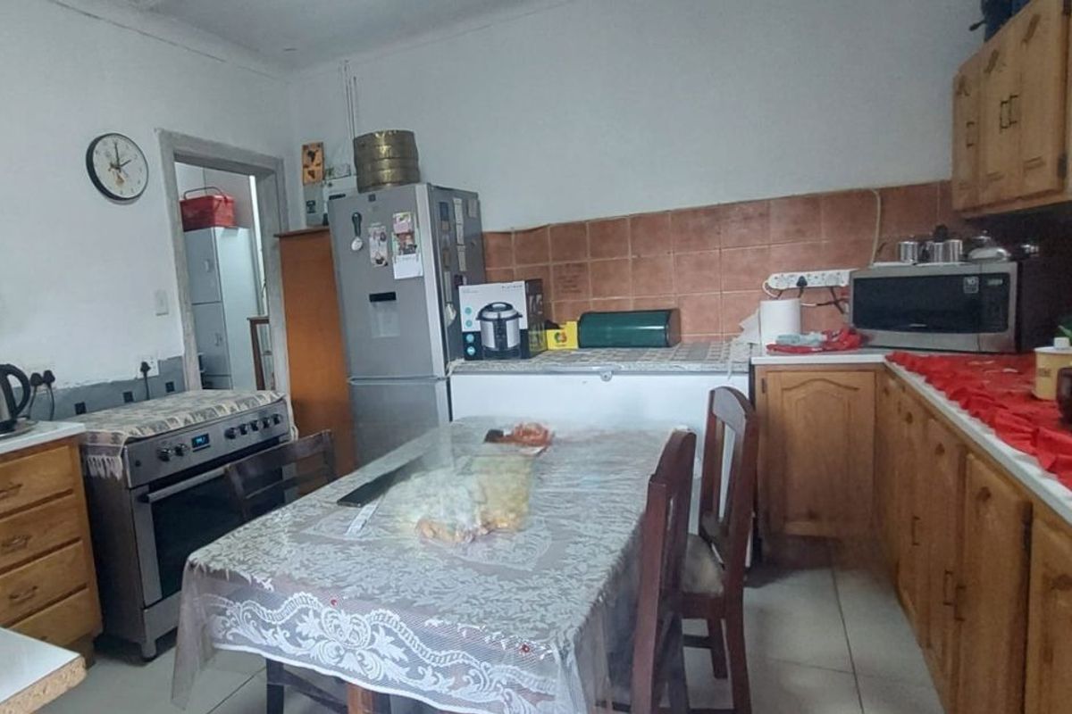 House For Sale In Rustenburg - Photo 3