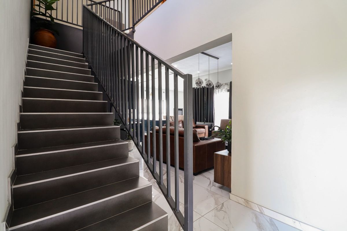 Luxurious 4-Bedroom Home in Brigadoon Estate - Photo 5