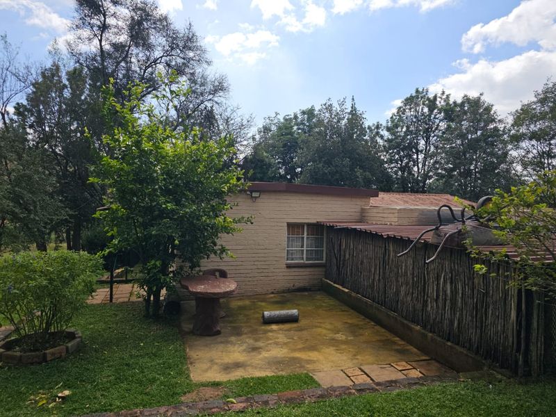 House For Sale In Rustenburg - Photo 4