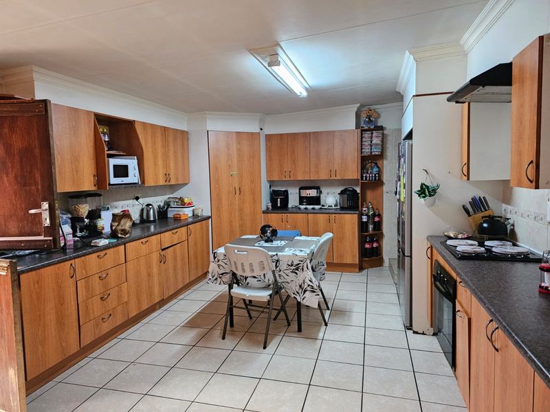 House For Sale In Rustenburg - Photo 5