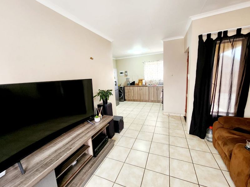 House For Sale In Rustenburg - Photo 7