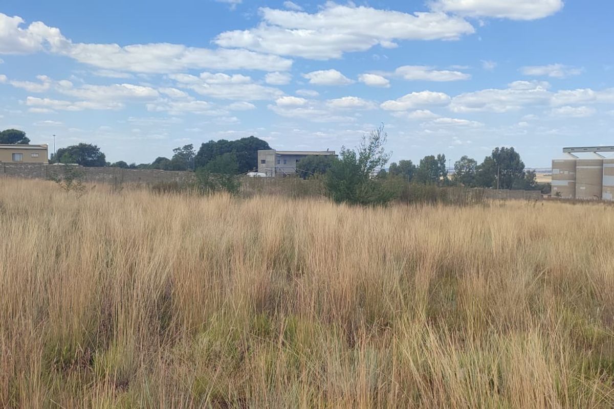Vacant Land Residential For Sale In Rustenburg - Photo 2