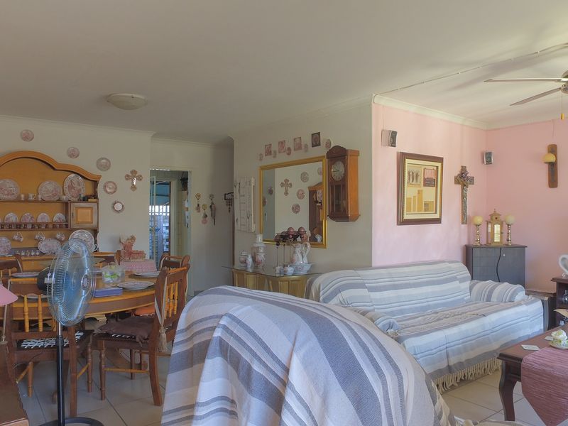 Duplex For Sale In Rustenburg - Photo 3