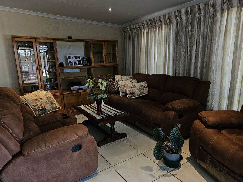 Farm For Sale In Rustenburg - Photo 10