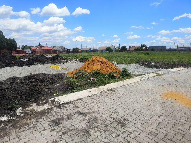 Vacant Land Residential For Sale In Rustenburg - Photo 5