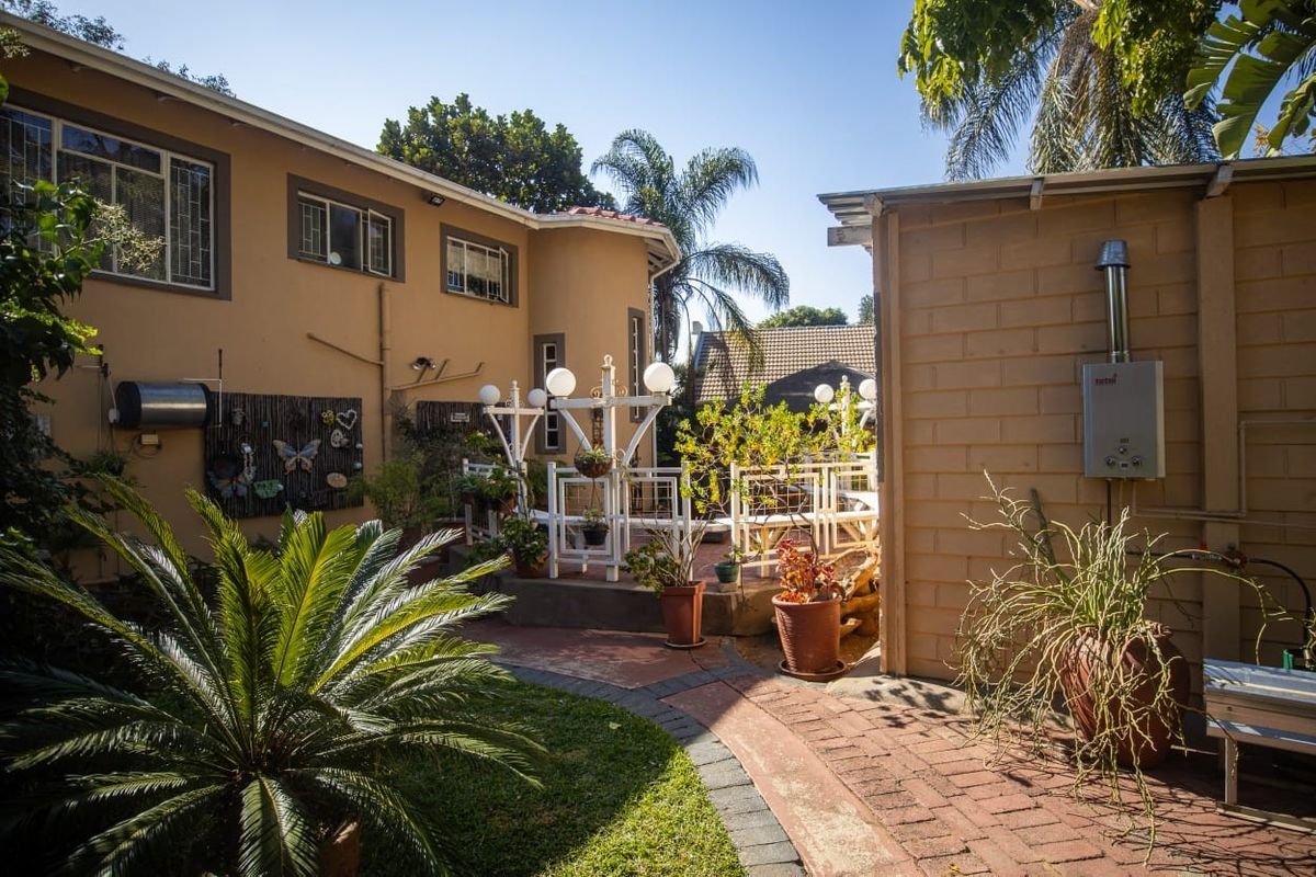 House For Sale In Rustenburg - Photo 4