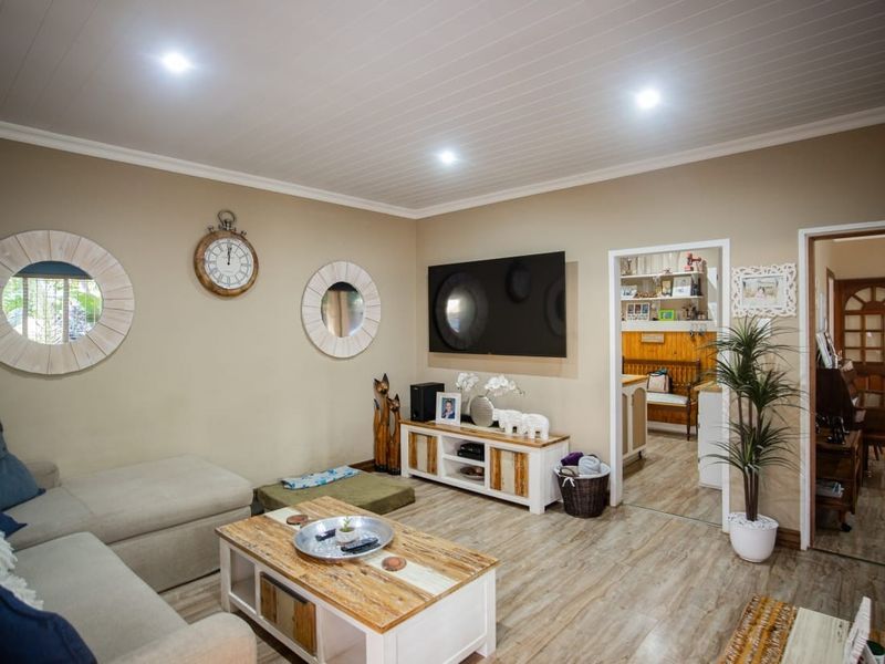 House For Sale In Rustenburg - Photo 10