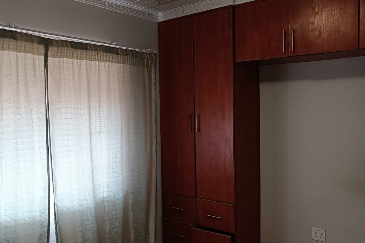 Apartment For Sale In Rustenburg - Photo 5