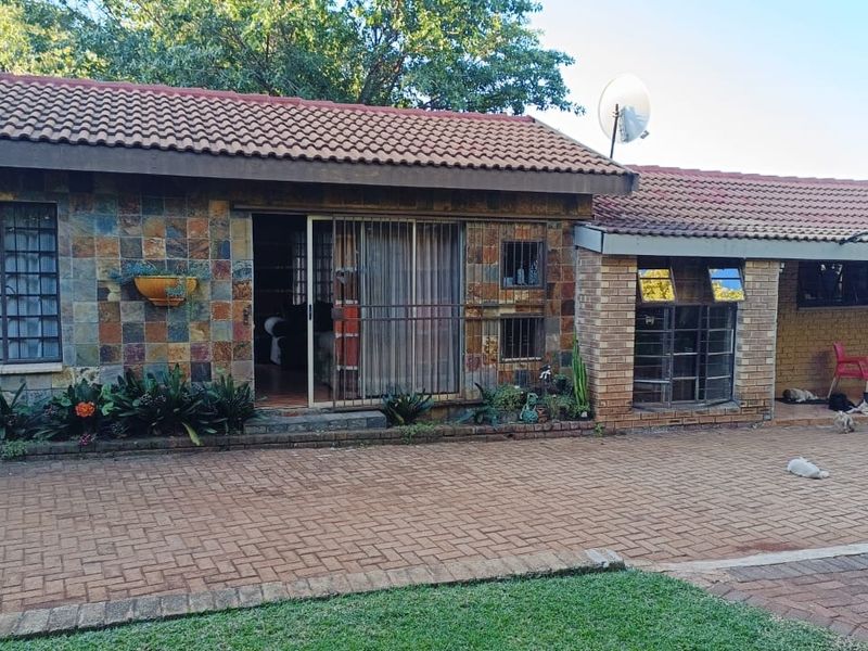 Farm For Sale In Rustenburg - Photo 6