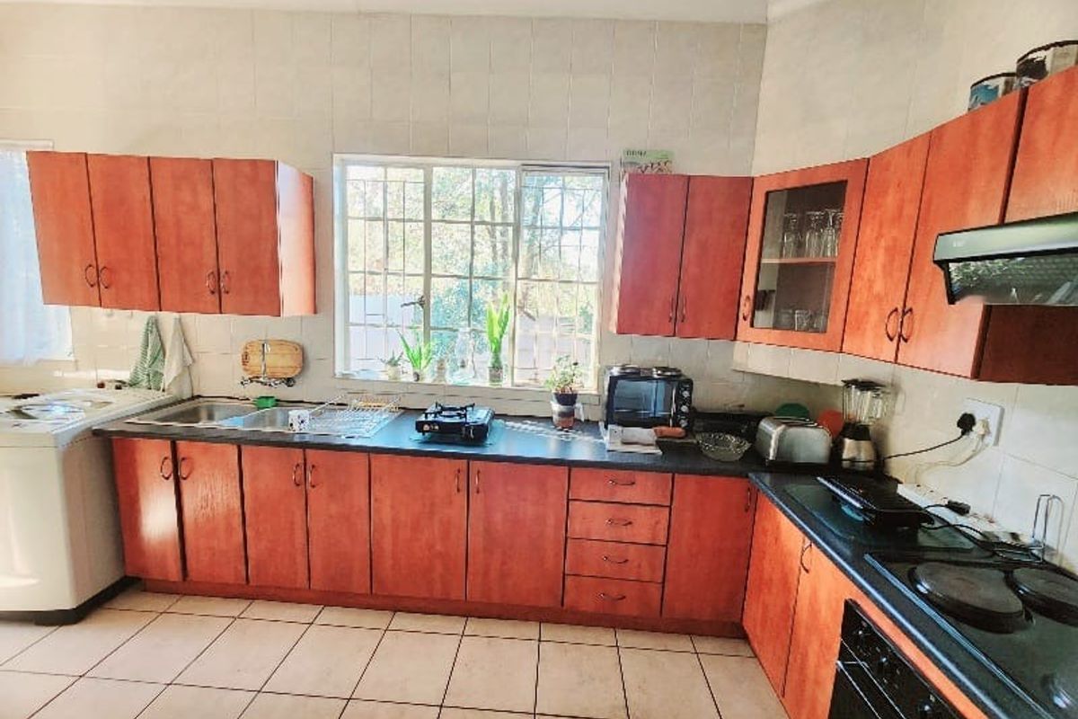 House For Sale In Thabazimbi - Photo 2