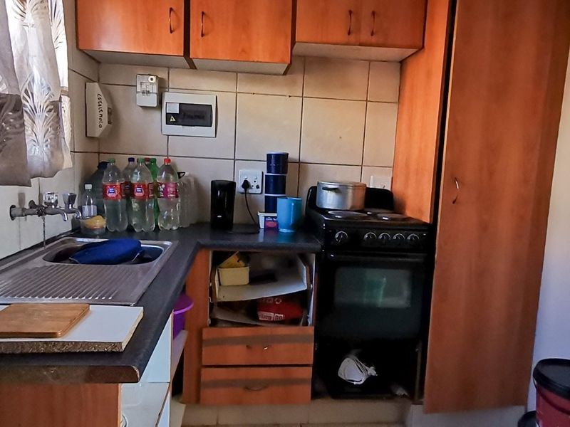 Apartment For Sale In Rustenburg - Photo 7