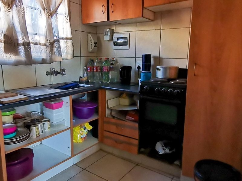 Apartment For Sale In Rustenburg - Photo 6