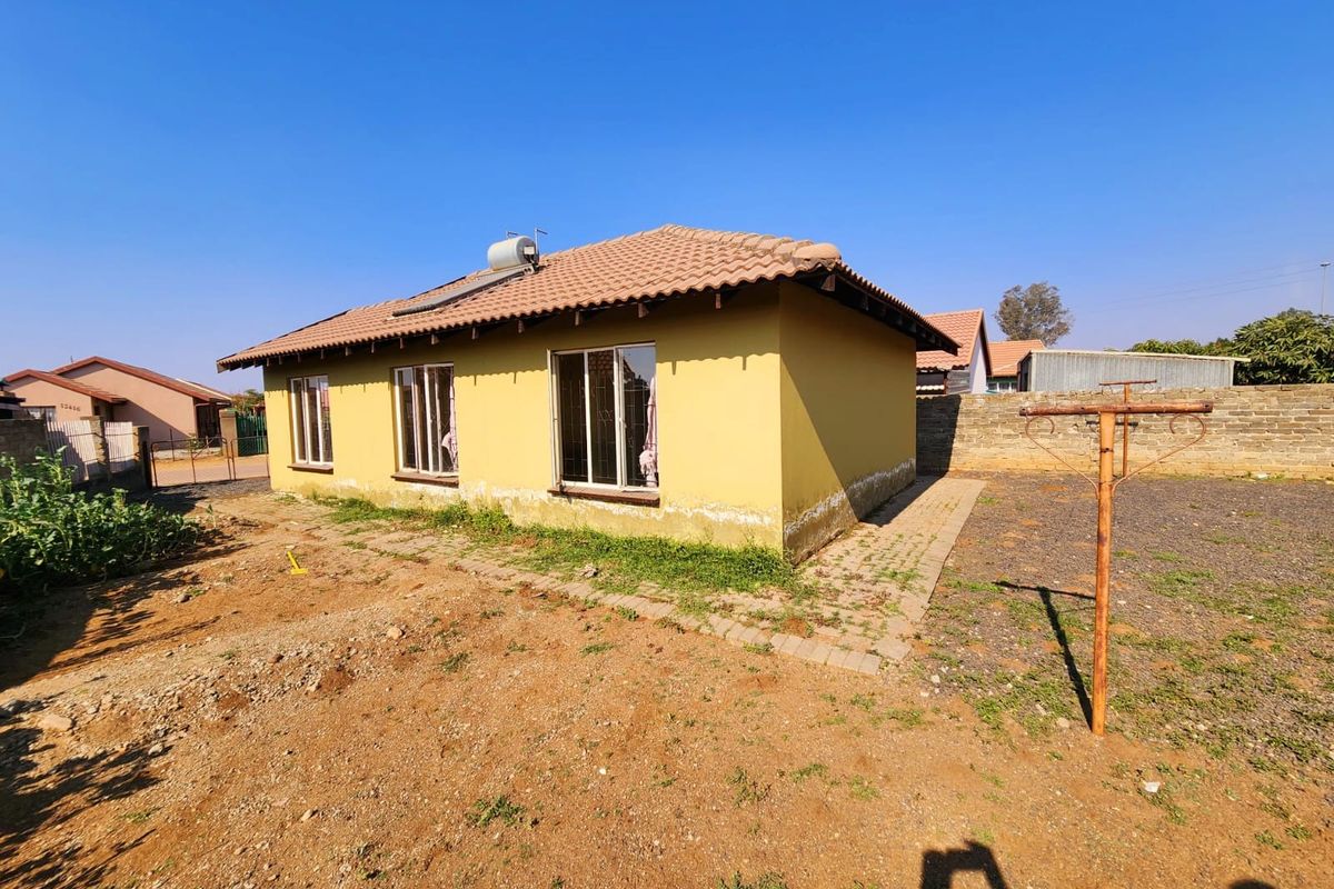 House For Sale In Rustenburg - Photo 5