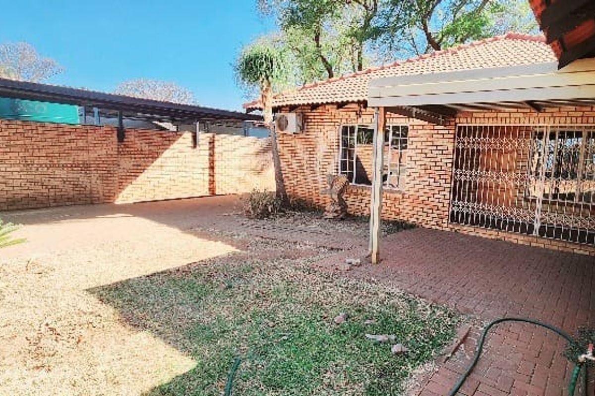 House For Sale In Northam - Photo 3