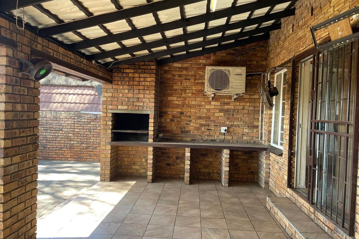 Gated Estate For Sale In Rustenburg - Photo 4