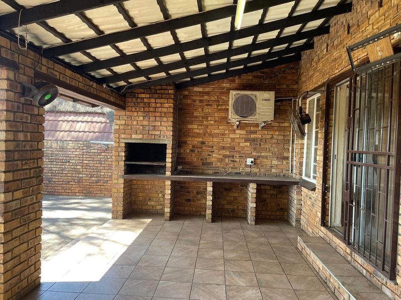 Gated Estate For Sale In Rustenburg - Photo 4