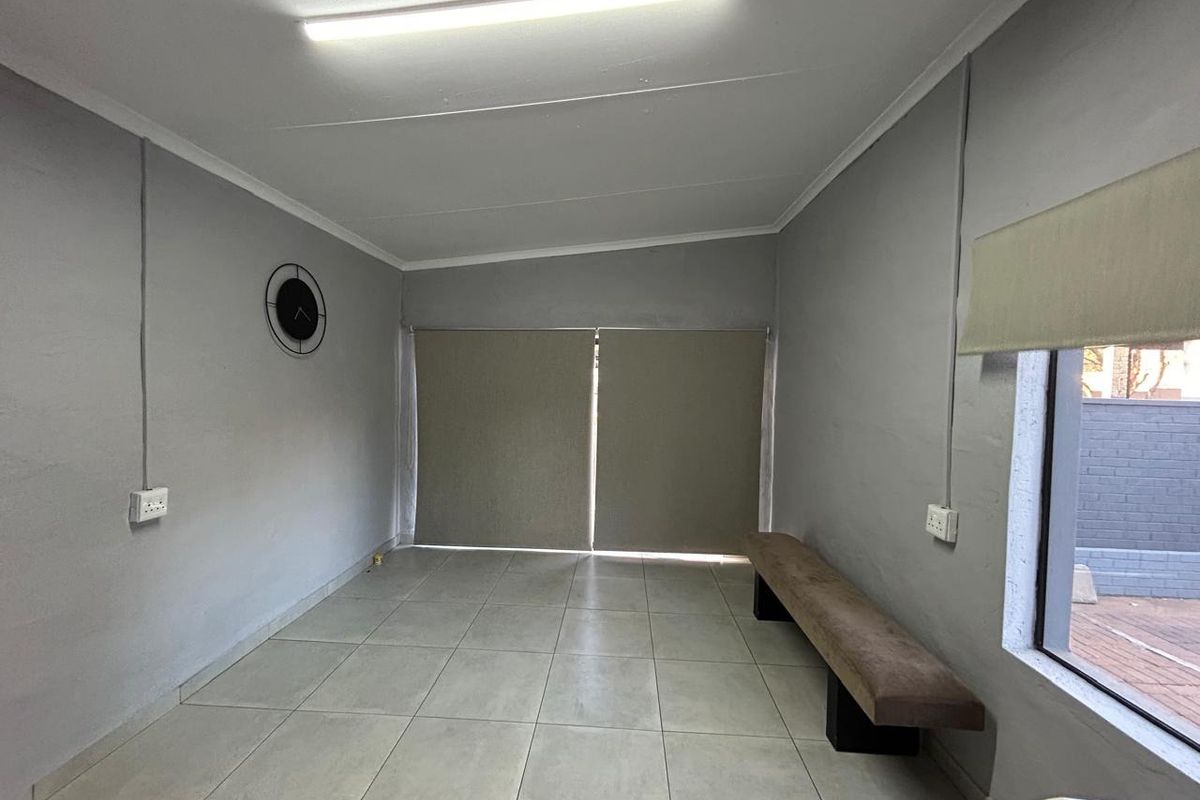 House For Sale In Rustenburg - Photo 4