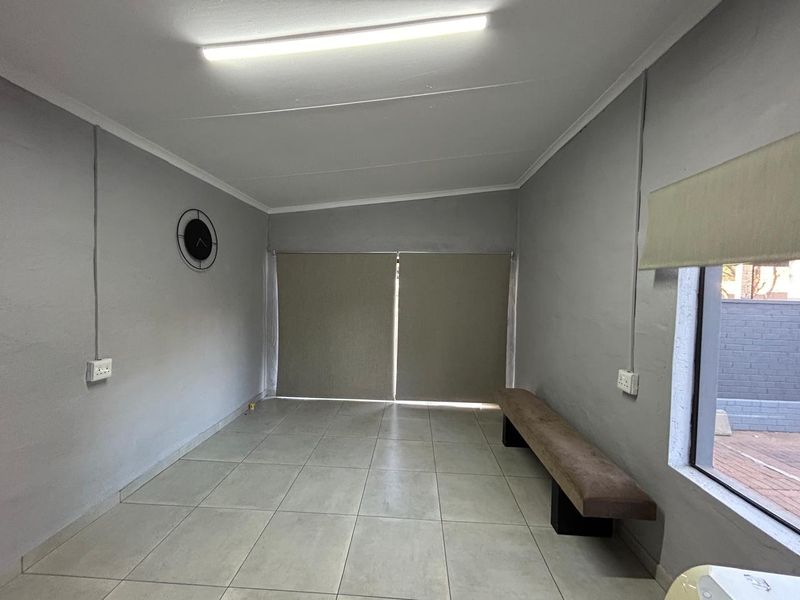 House For Sale In Rustenburg - Photo 4