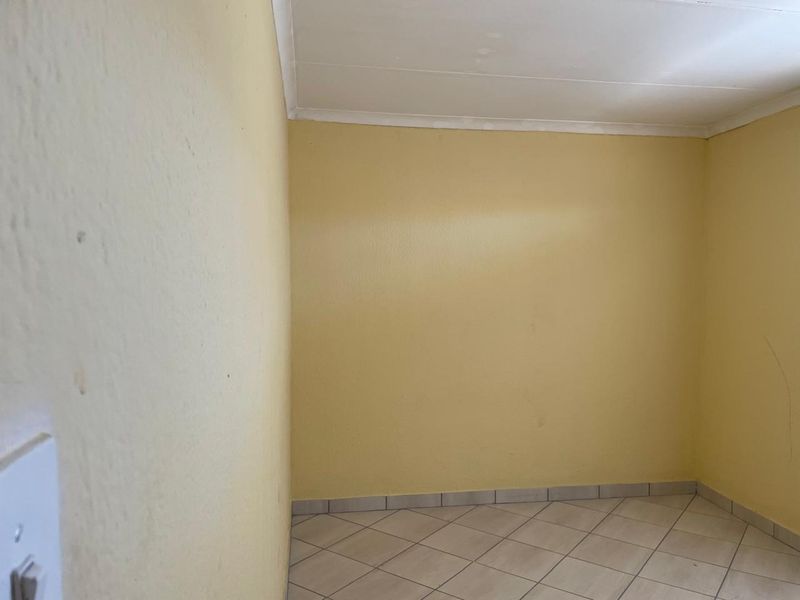 House For Sale In Rustenburg - Photo 10