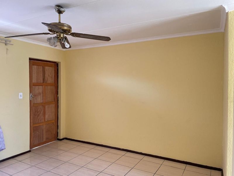 House For Sale In Rustenburg - Photo 3