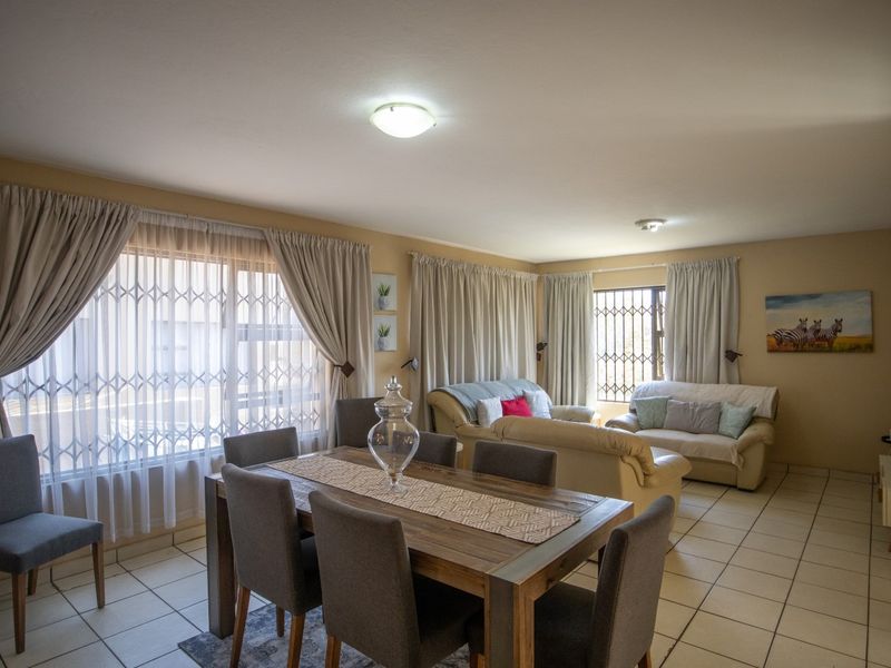 Exclusive Mandate in Cashan, Rustenburg - Photo 9