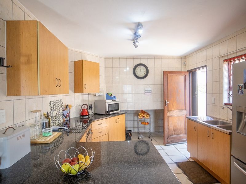 Exclusive Mandate in Cashan, Rustenburg - Photo 5