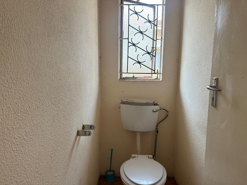 House For Sale In Rustenburg - Photo 8